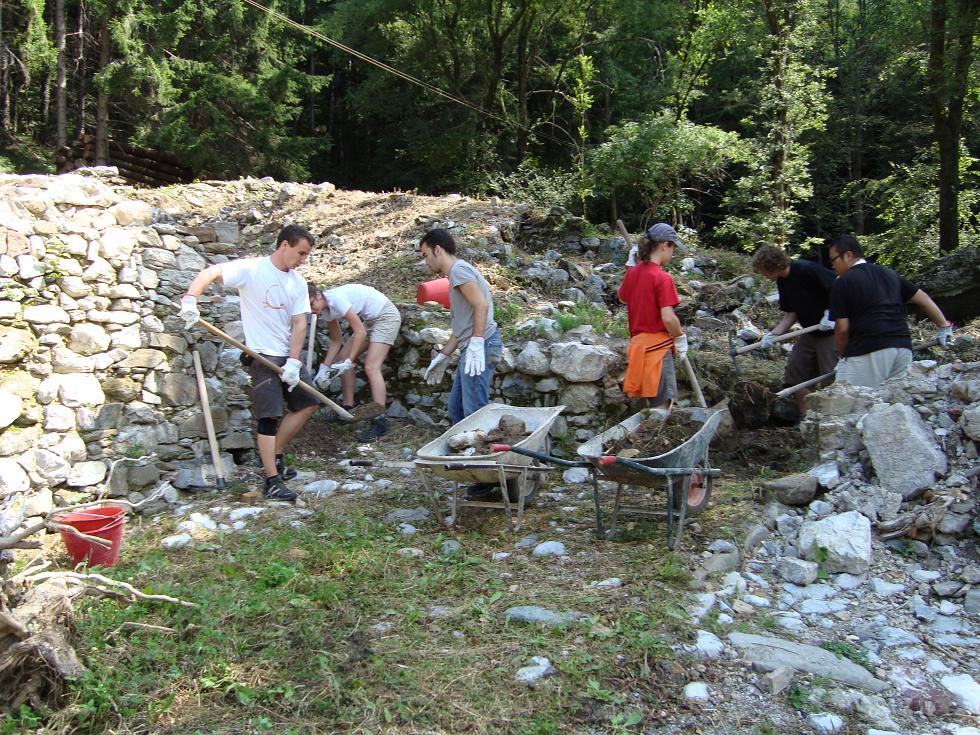 Una fase dei lavori 2009 a Second'Alpe