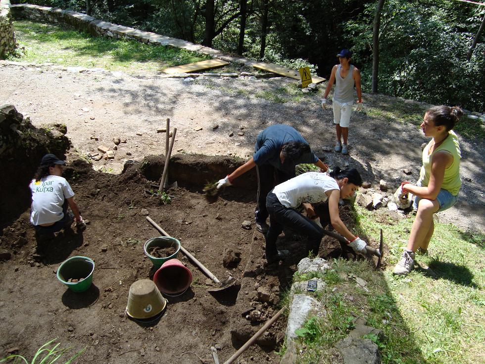 Una fase dei lavori 2011 a Second'Alpe