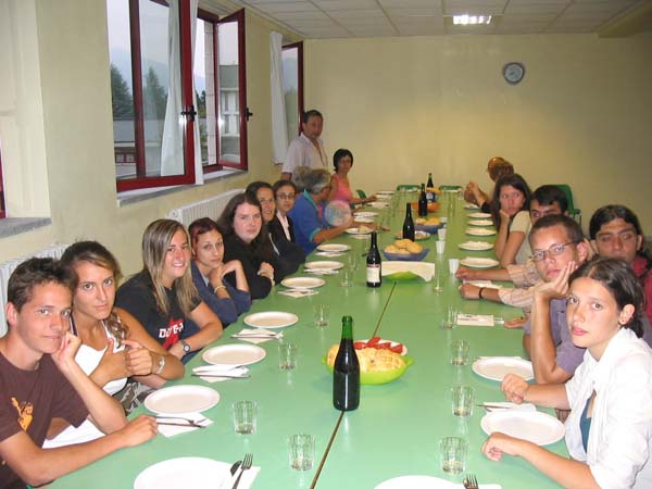 Una cena di gruppo