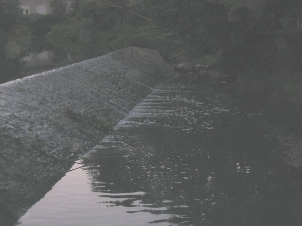 La schiuma nel Lambro a Baggero